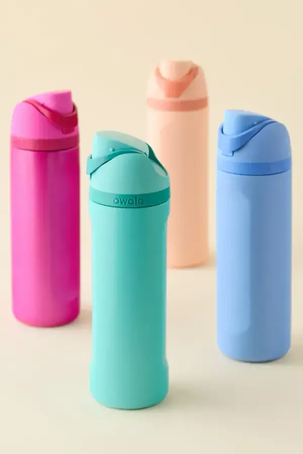 Owala FreeSip 24 oz Water Bottle