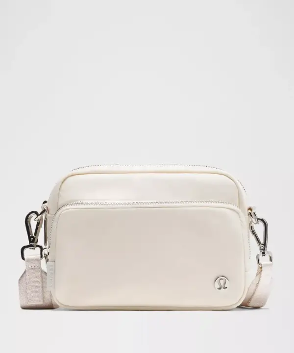 Everywhere Crossbody Bag 2L