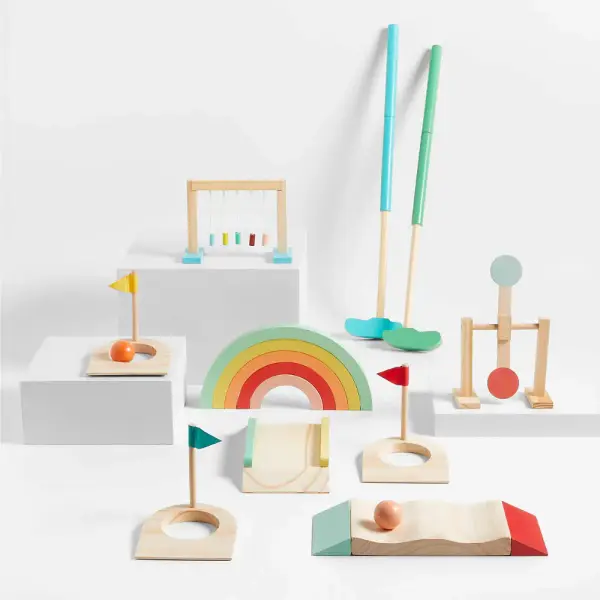 Wonder & Wise by Asweets Good Wood Kids Mini Golf Set