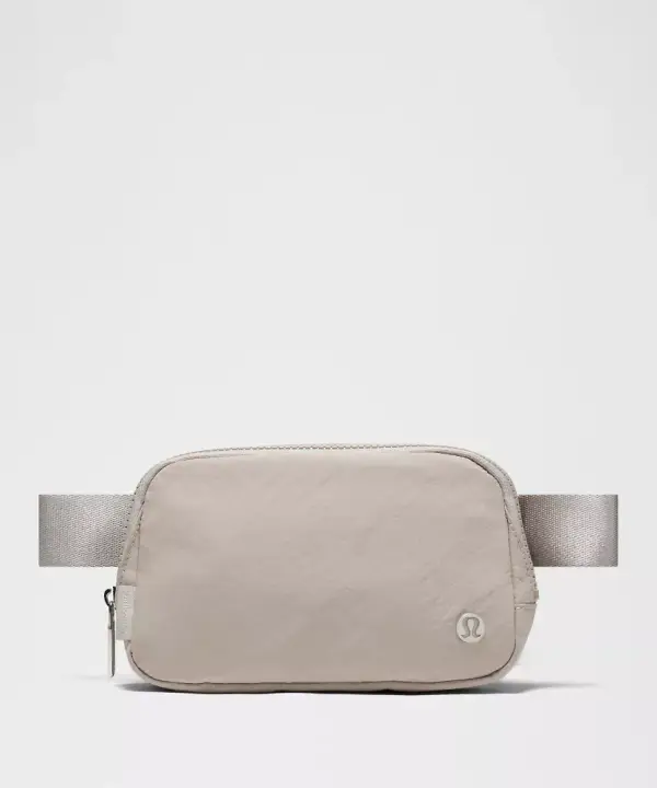 Everywhere Belt Bag 1L