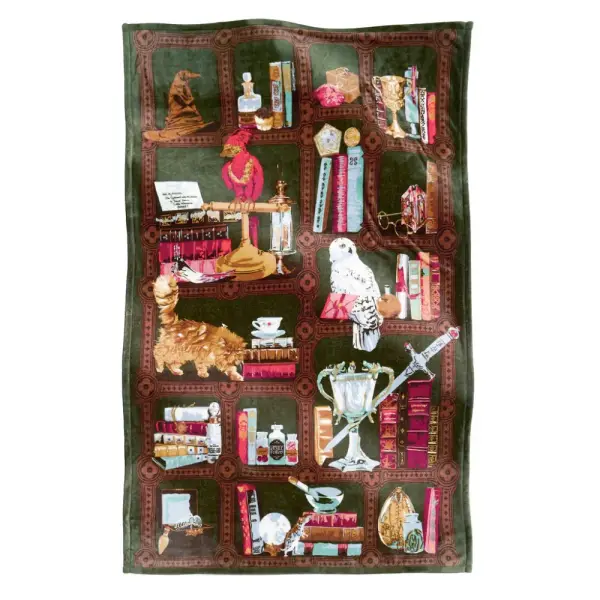 Harry Potter™ Plush Throw Blanket - Hogwarts Library