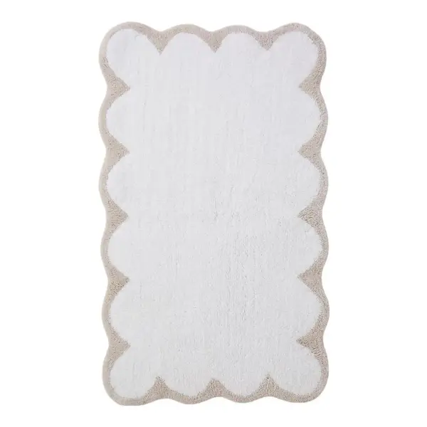 Scalloped Bath Rug
