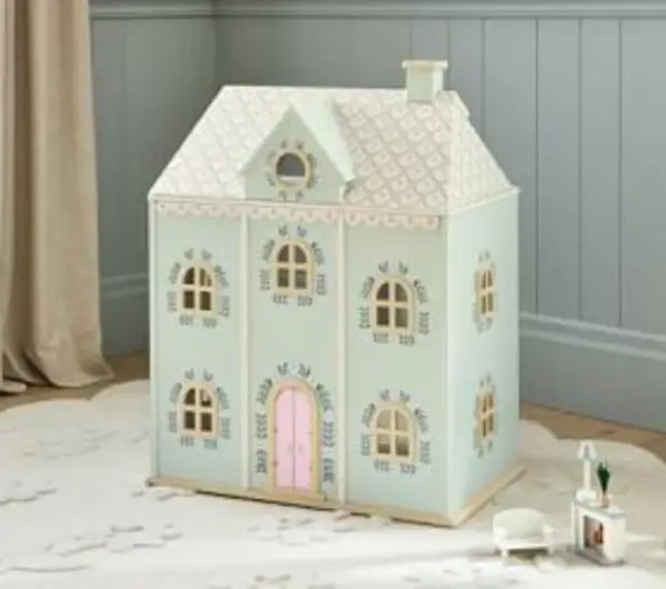 Riley Sheehey Dollhouse
