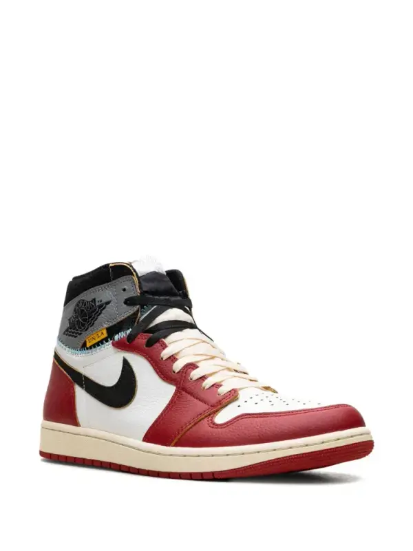 x Union LA Air Jordan 1 Retro High OG "Chicago - Varsity Red/Black/Sail/Shadow Grey/Muslin" sneakers