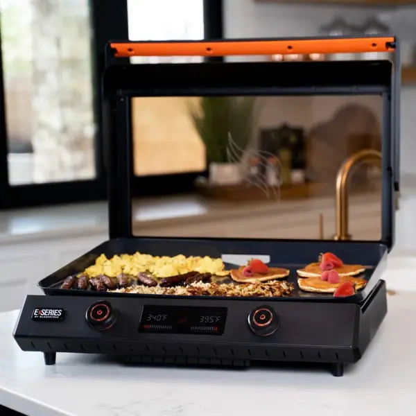 Blackstone E-Series Electric Grill/Griddle 22 in . LCD Display 6031628 - The Home Depot