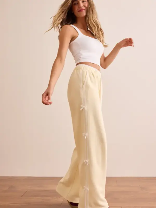 Pit Stop Bow Sweatpants