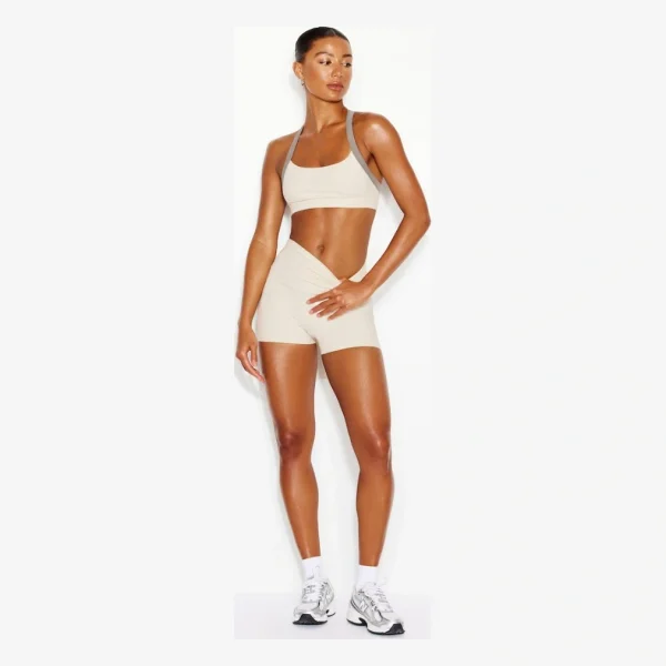 Active Portrait Neck Bra