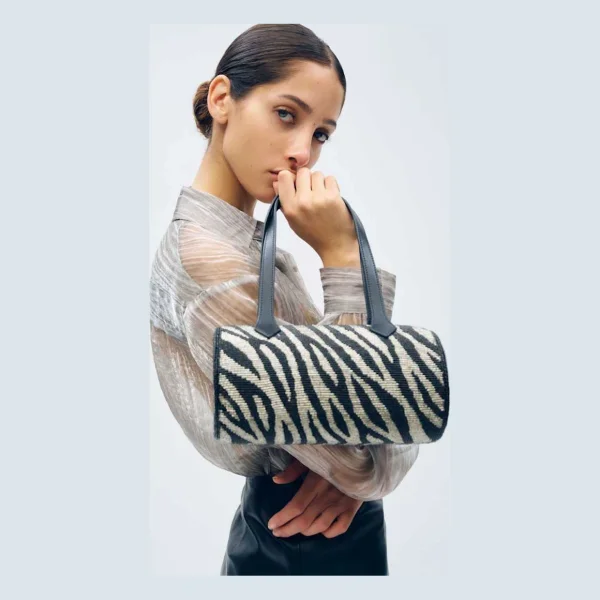 Aurora Shoulder Bag