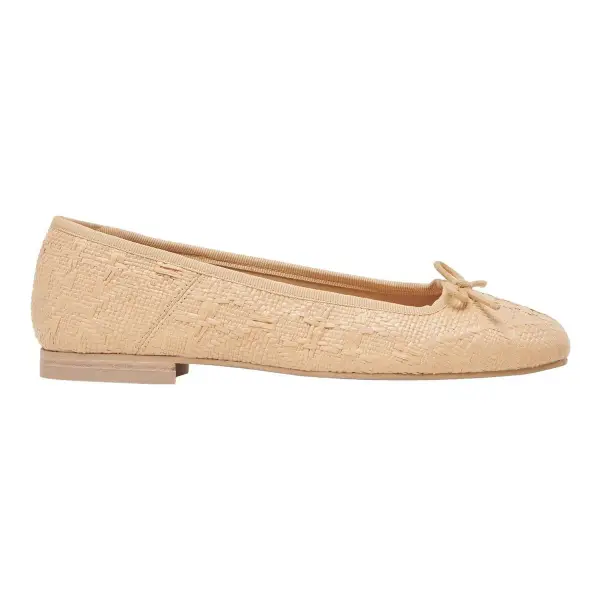 Anisa Flats
