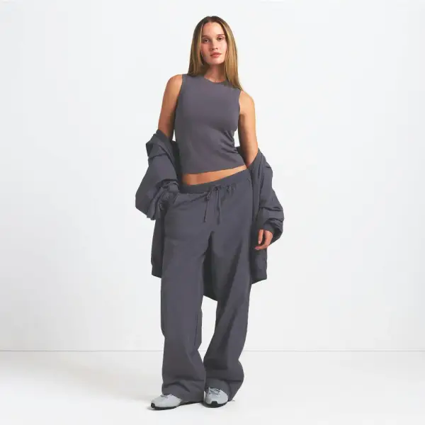 NikeSKIMS AIRY MUSCLE TEE | RAVEN
