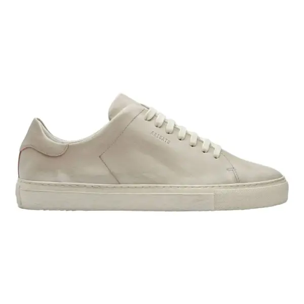 Clean 90 Sneakers