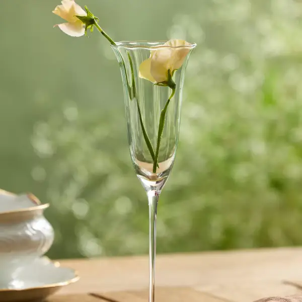 Ruffled Glass Flute