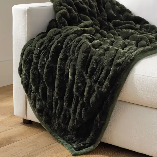 Faux Fur Ruched Throw Blanket