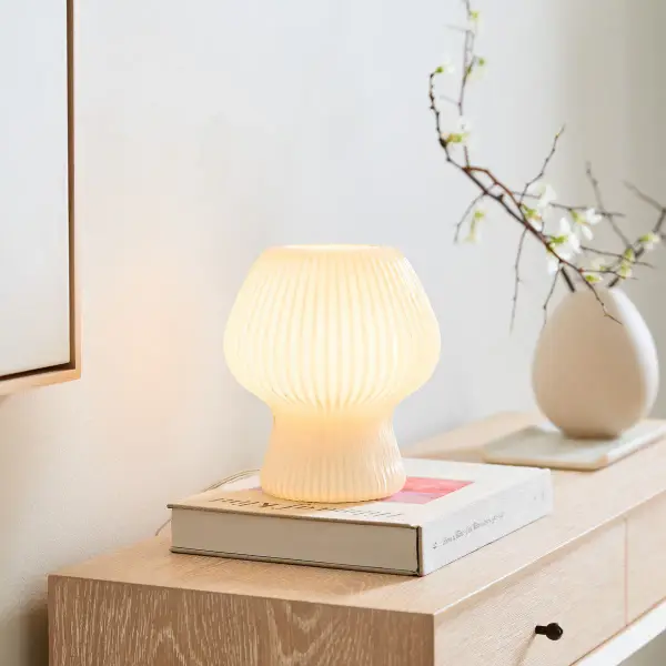 Ribbed Glass Table Lamp (9"–18")