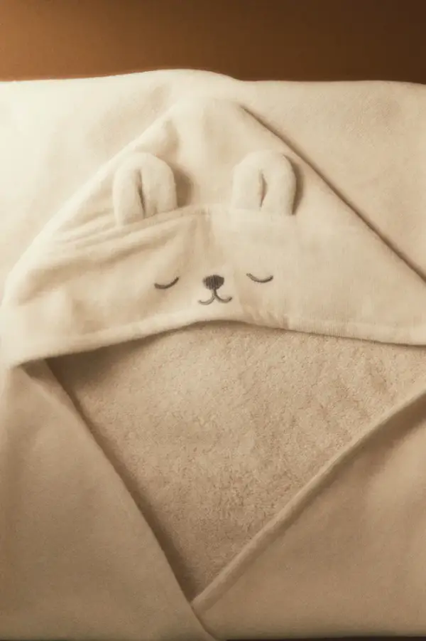 Hooded Bath Towel