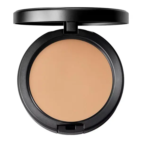Studio Fix Powder Plus Foundation with 24 Hr Oil Control Blur Matte Finish