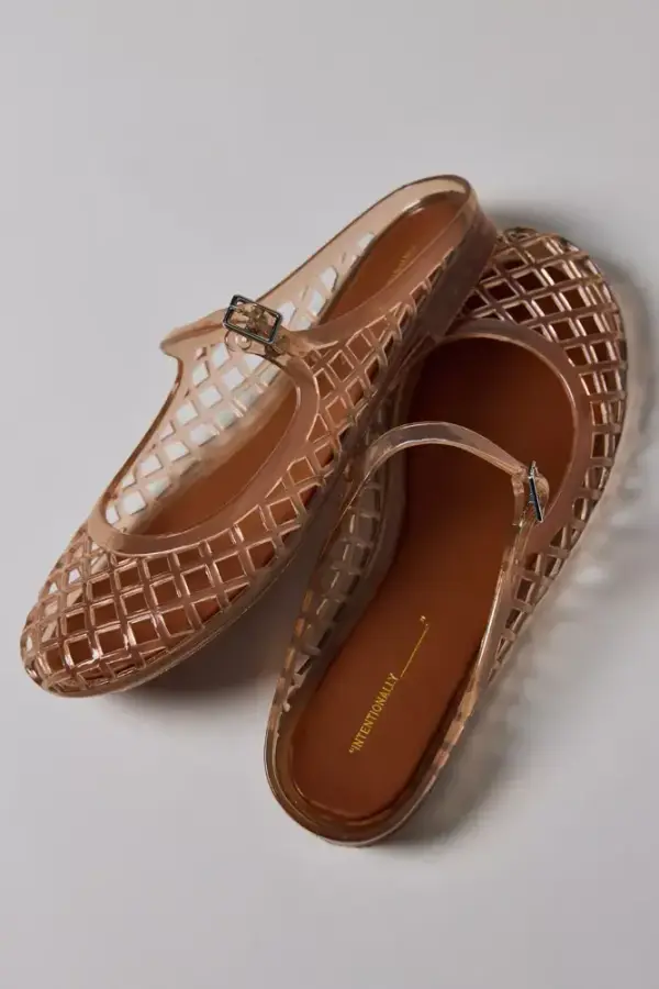 Intentionally Blank Cora Jelly Mary Jane Shoes