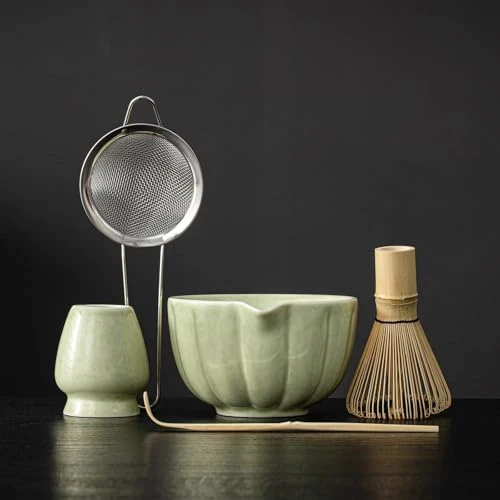 SFTXEY Matcha Whisk Set, Matcha Set Includes Ceramic Matcha Bowl, Bamboo Whisk, Scoop, Chasen Holder, Sifter, 5 Pcs Perfect Matcha Kit for Matcha Lover (Mottled Green)