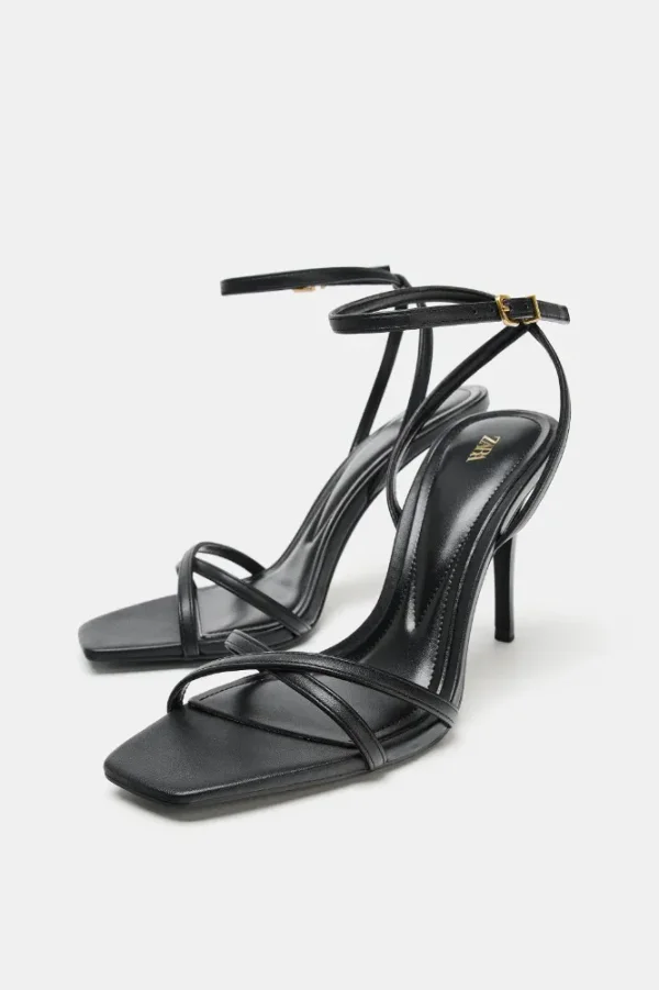 CROSSOVER STRAP HEELED SANDALS