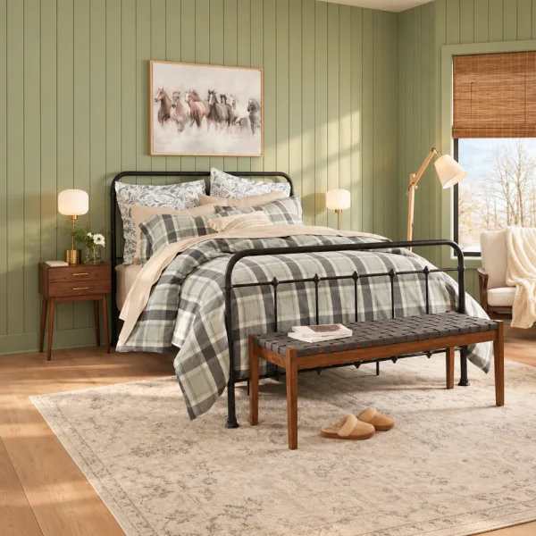 StyleWell Dorley Black Metal Queen Bed (64.76 in. W X 53.54 in. H) BD8043B - The Home Depot