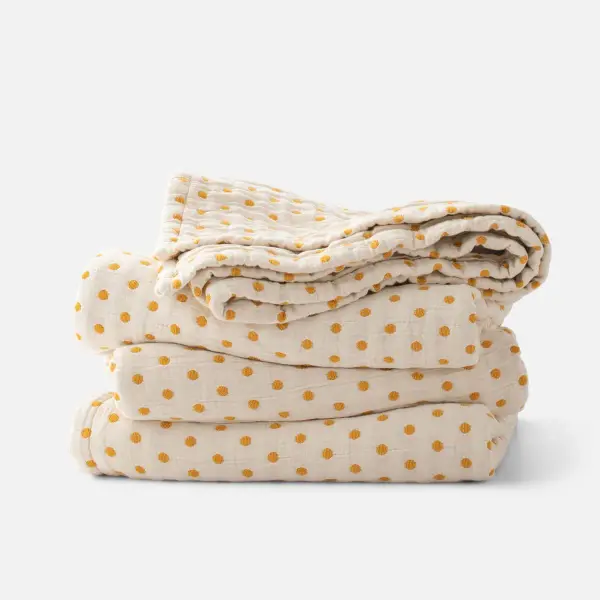 Polka Dot Quilt