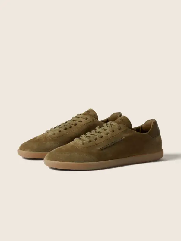 232 sneakers