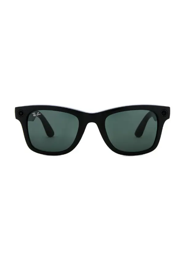 Ray-Ban Meta Smart Glasses in Shiny Black | REVOLVE