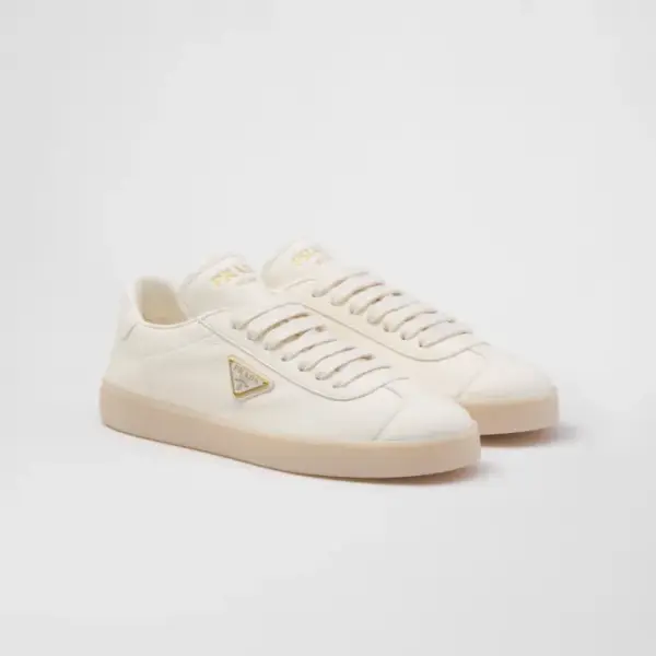 Leather sneakers