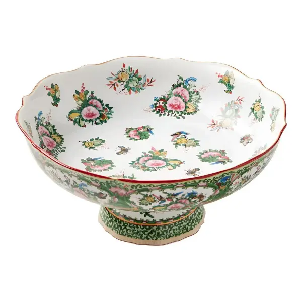 Famille Rose Porcelain Fruit Bowl