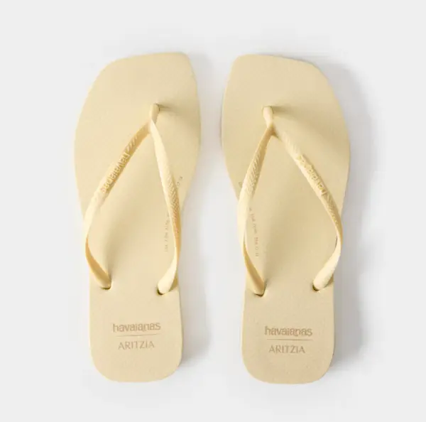 Havaianas x Aritzia Slim Square Flip-Flops | Aritzia US