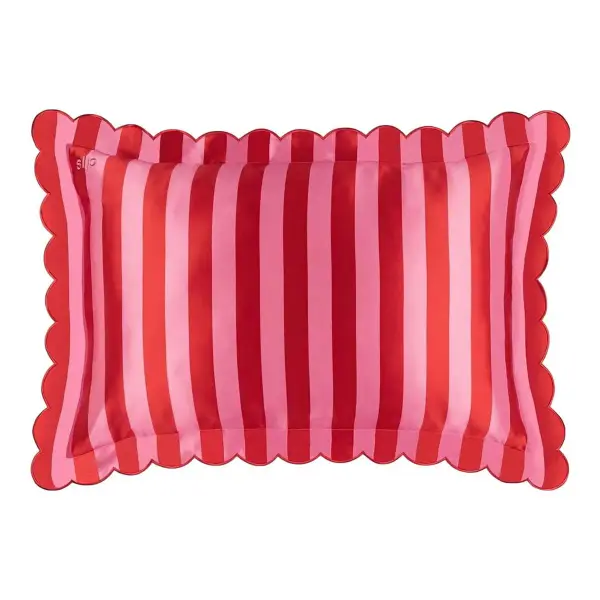 Queen Zippered Pillowcase with Scalloped Edge
