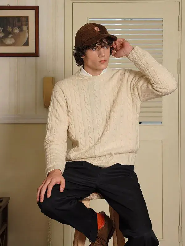 [SAMPLE SALE] Lambswool Brushed Cable Crewneck Sweater - Ecru