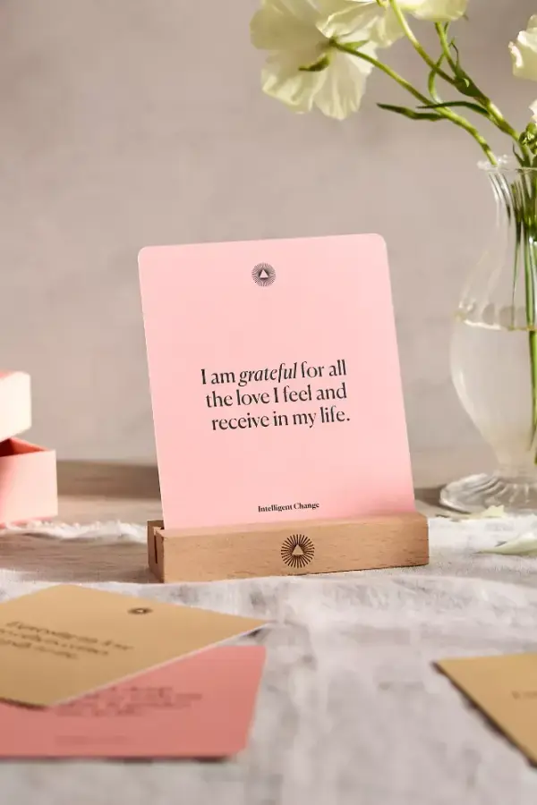 Mindful Affirmations: Love + Relationships Cards