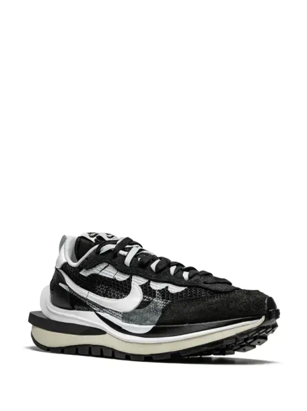 x sacai VaporWaffle "Black White" sneakers