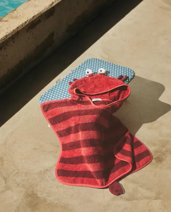 KIDS' LOBSTER BEACH PONCHO