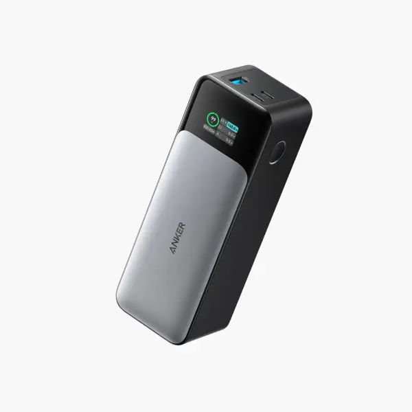 737 Power Bank (PowerCore 24K)
