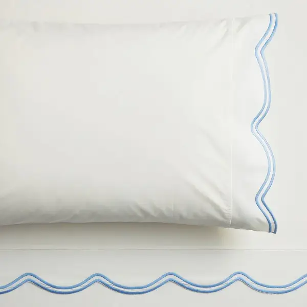 Embroidered Scallop Sheet Set