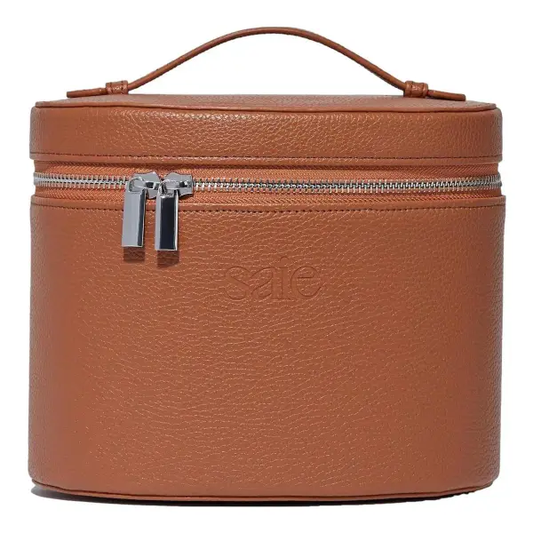The Vanity Case