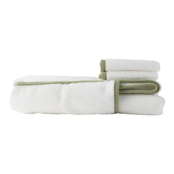 The Hooded Towel + 2 Washcloth Set
