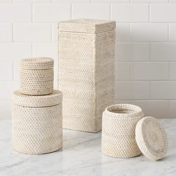 Tava Bath Accessories