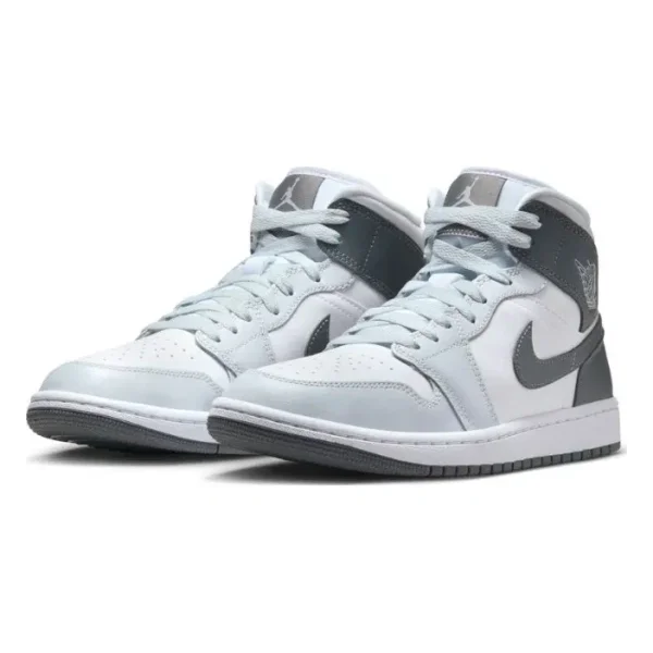 Air Jordan 1 Mid Sneaker (Women)