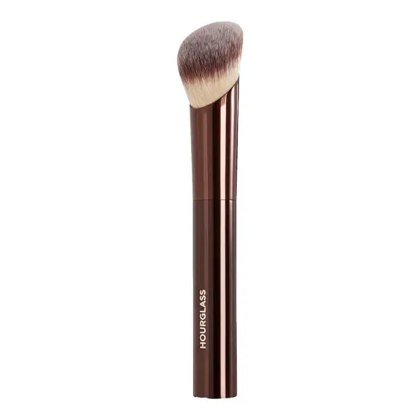 Ambient Soft Glow Foundation Brush