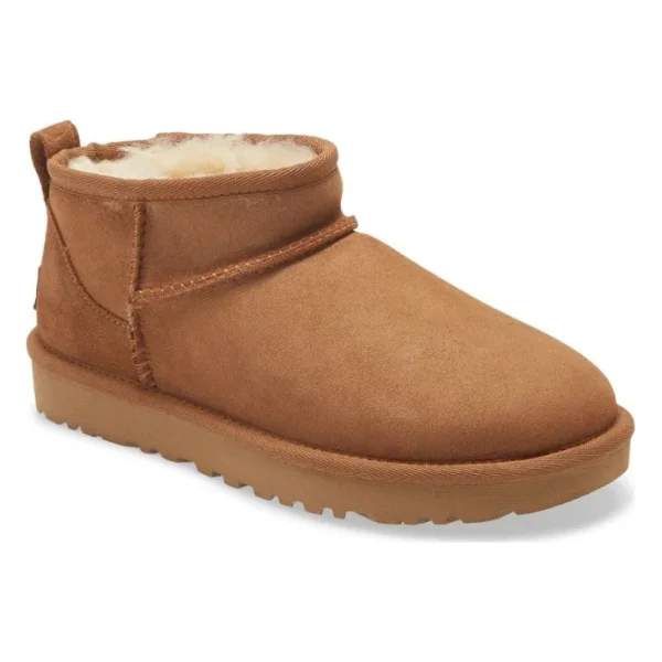 Ultra Mini Classic Boot (Women)