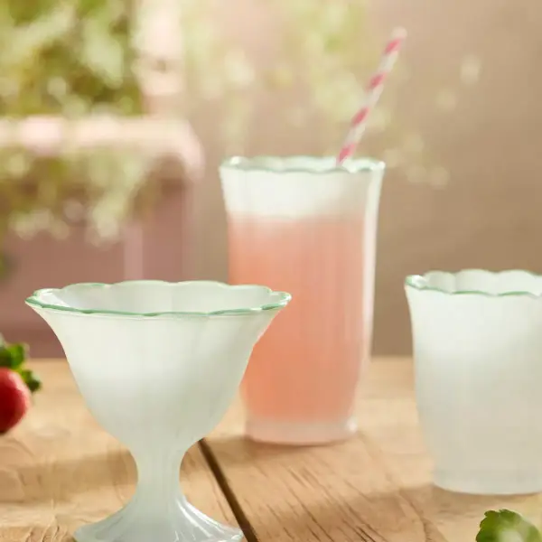 Ruffle Rim Dessert Coupes, Set of 2