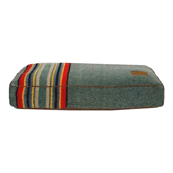 Yakima Camp Pet Bed 