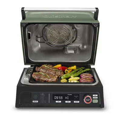 Cuisinart Flavorboost™ 8-in-1 Outdoor Electric Grill