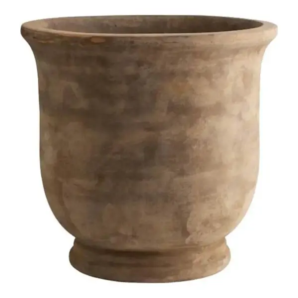 Yumi Terracotta Outdoor Planter