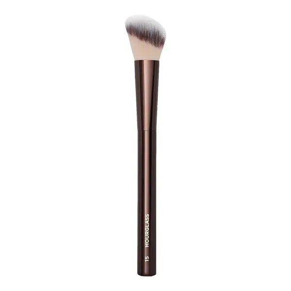No. 15 Blush Brush