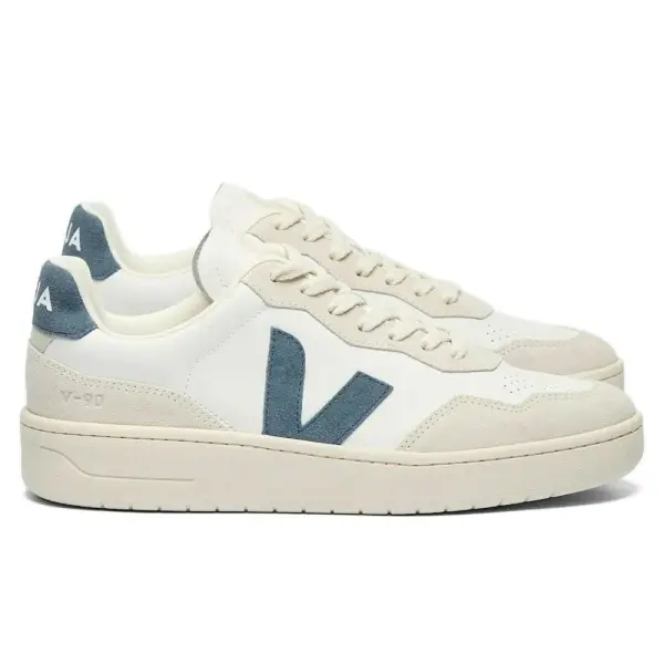 V-90 Sneaker