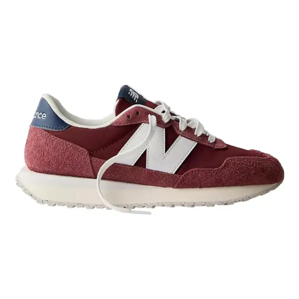 237 Sneaker